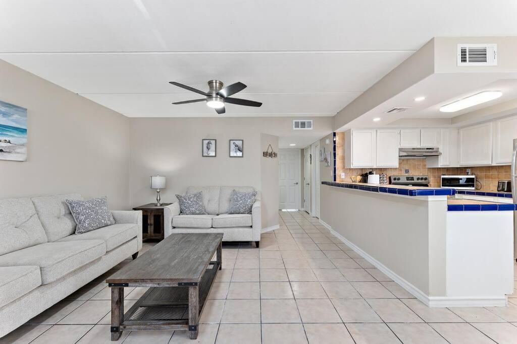 2 Bed 1 Bath Condo By Beach & Entertainment South Padre Island Extérieur photo